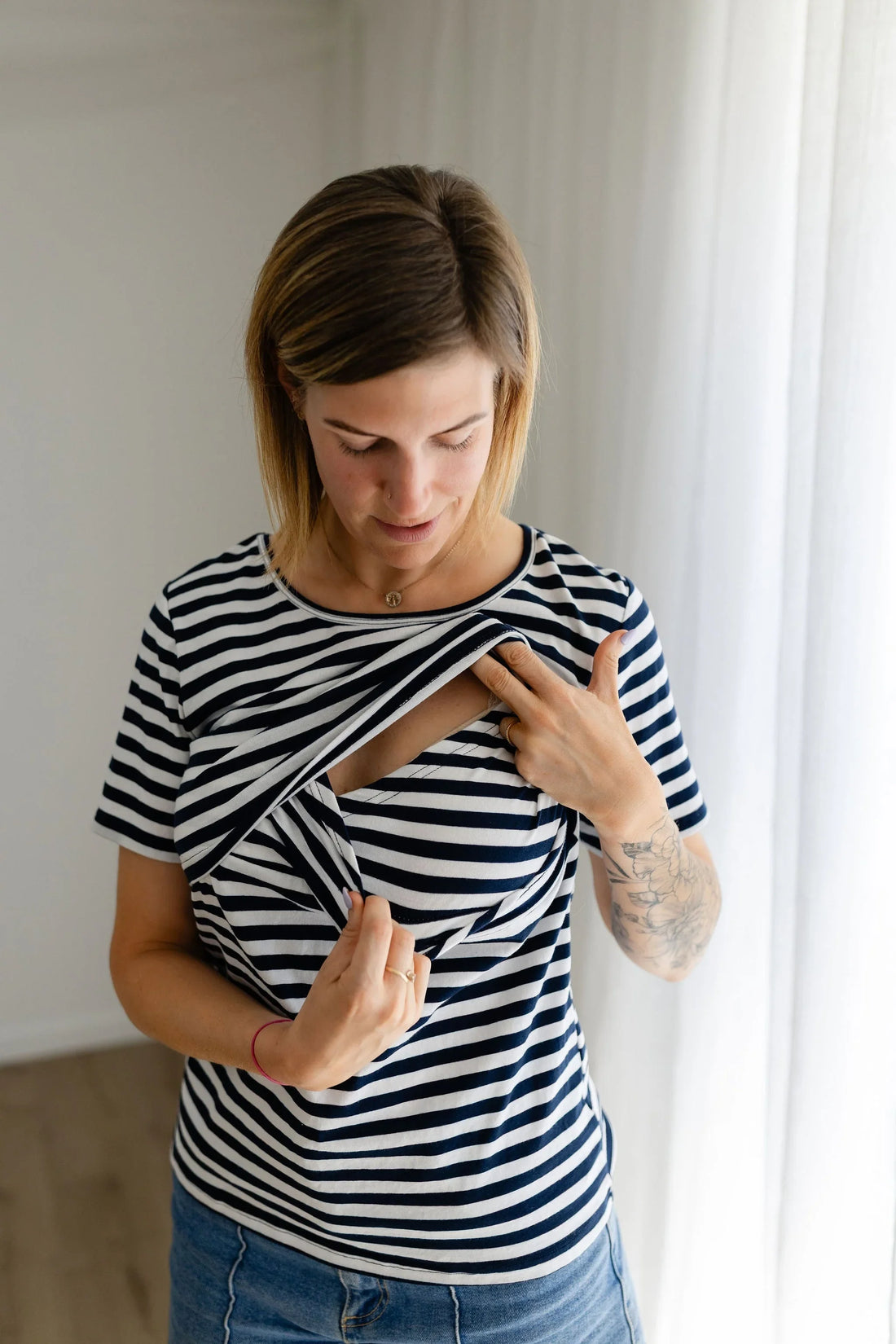 Breastfeeding Clothes NZ: A Practical Guide for New Mums