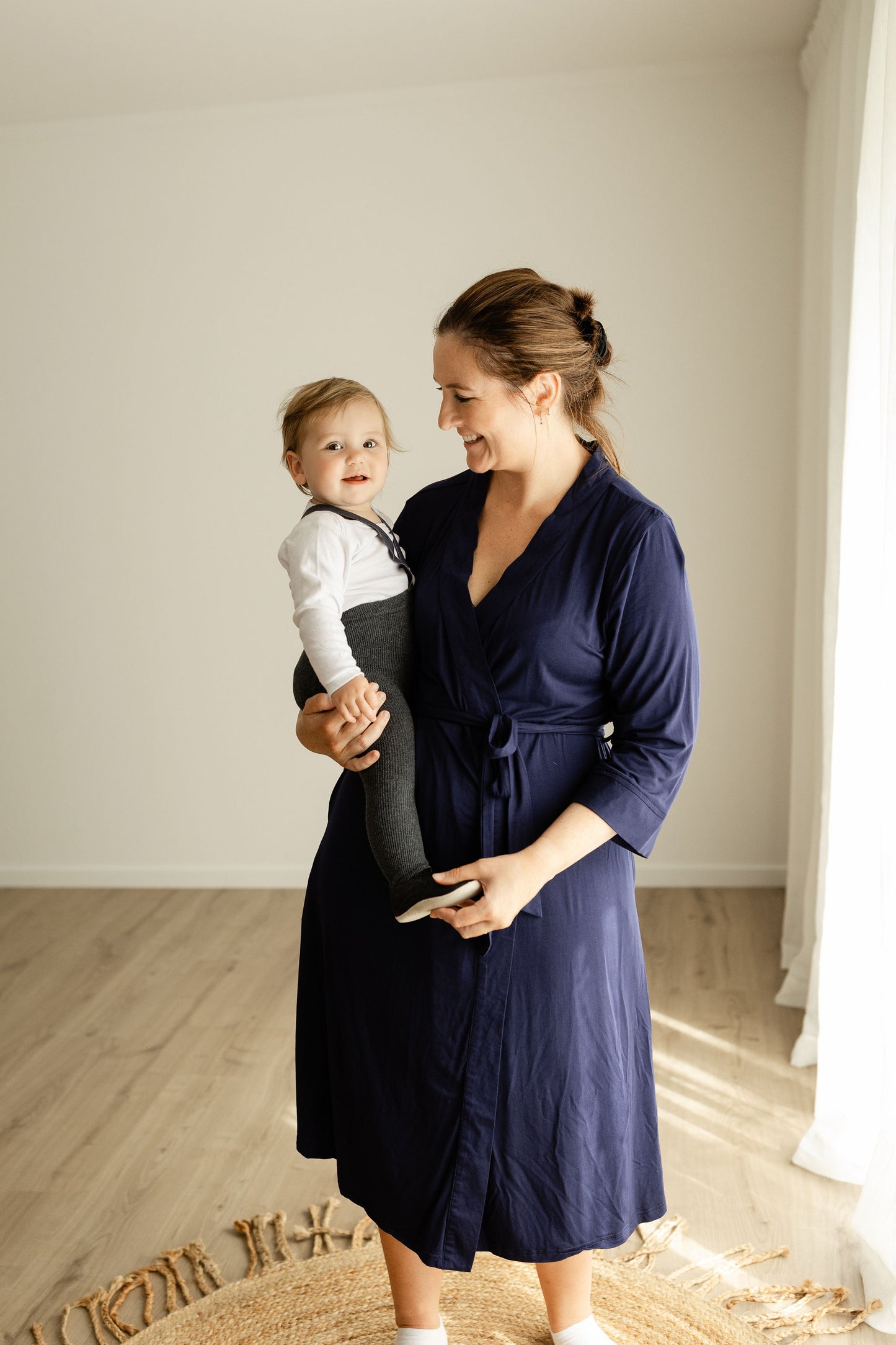 Essentials Maternity and Breastfeeding Robe